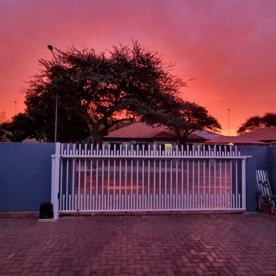 6 Bedroom Property for Sale in Kathu Northern Cape